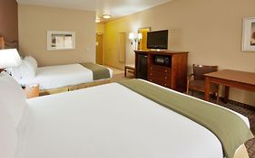 Holiday Inn Express Hotel & Suites Willows By Ihg